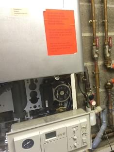 Système de désembouage planchers chauffants et radiateurs Système de désembouage planchers chauffants et radiateurs