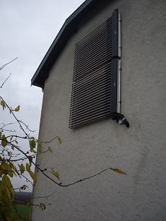 Tubes solaire en façade et relève chaudière fioul Tubes solaire en façade et relève chaudière fioul